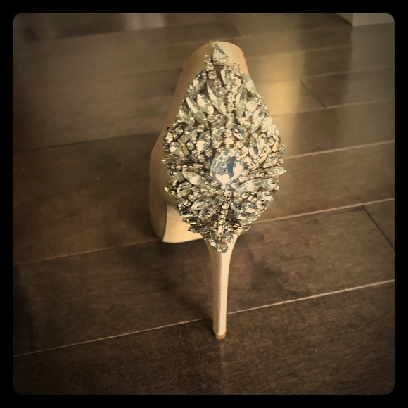Badgley Mischka pumps - Picture 1 of 5